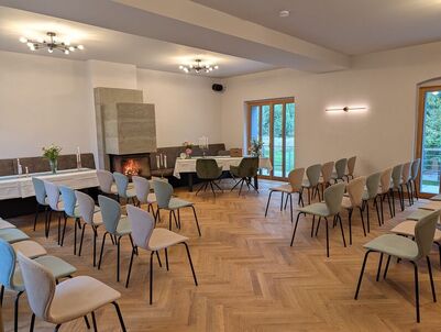 Waldschloesschen_-_Trauraum_1776477536284